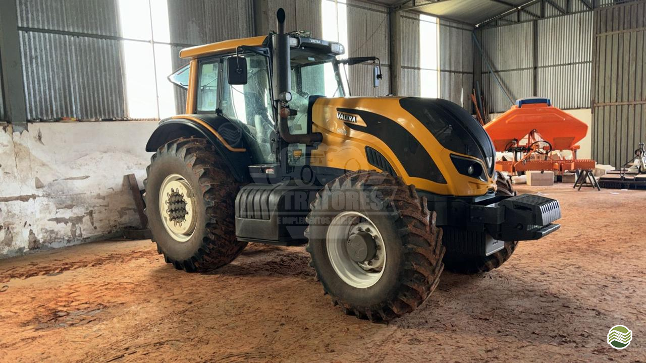 TRATOR VALTRA VALTRA BH 194 Tração 4x4 KL Tratores PENAPOLIS SÃO PAULO SP